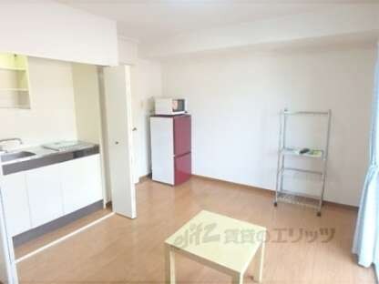 ロイヤルヒルズ鷹ヶ峯の物件内観写真