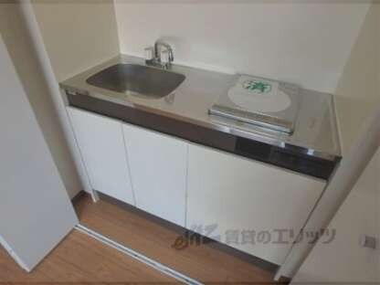 ロイヤルヒルズ鷹ヶ峯の物件内観写真