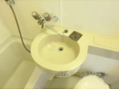 ロイヤルヒルズ鷹ヶ峯の物件内観写真