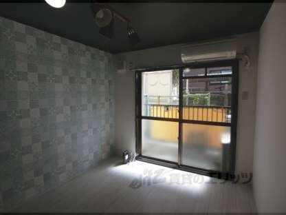 タウンズホワイトの物件内観写真