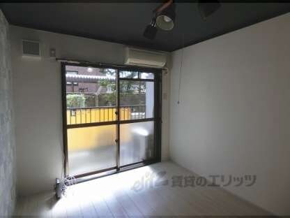 タウンズホワイトの物件内観写真