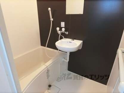 タウンズホワイトの物件内観写真