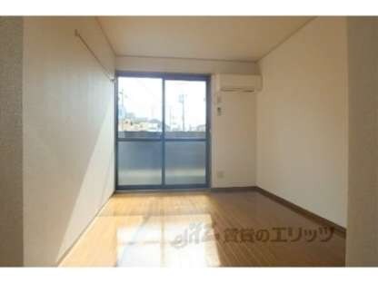 ガーデンハイツ西向日の物件内観写真