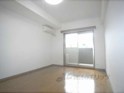 ベラジオ烏丸三条の物件内観写真