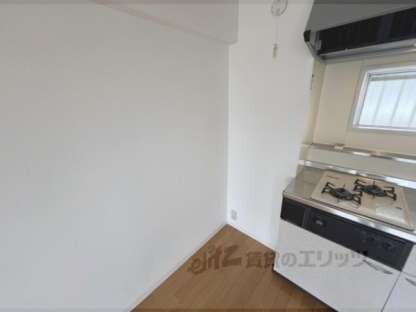 京都クレセントマンションの物件内観写真