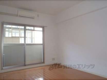 ハウスセゾン四条通の物件内観写真