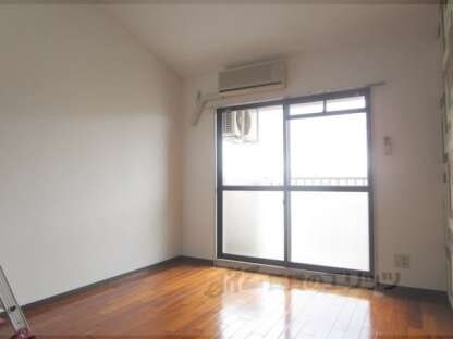 ラ・コート南笠N棟の物件内観写真