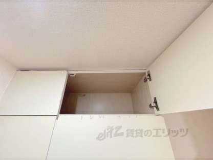 ピラーズ御所西の物件内観写真