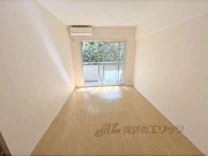 ピラーズ御所西の物件内観写真