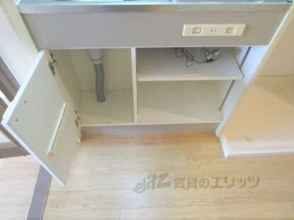 ピラーズ御所西の物件内観写真