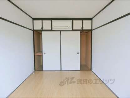 アイリス衣笠の物件内観写真