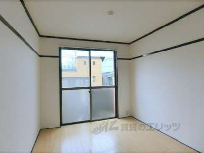 アイリス衣笠の物件内観写真