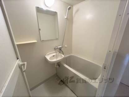 キョウエイマンションの物件内観写真