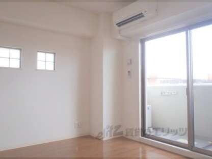 イクスピリオド五条の物件内観写真