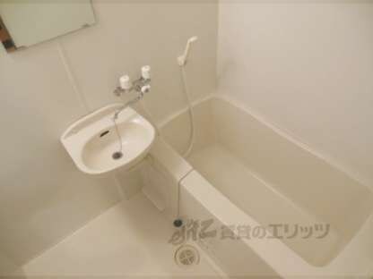 シャルルーズの物件内観写真