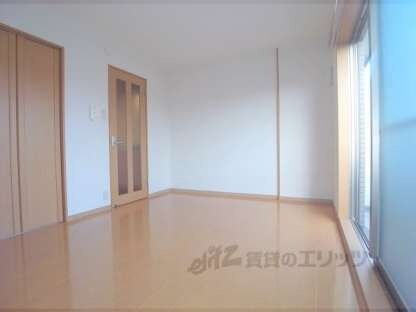 シャルルーズの物件内観写真