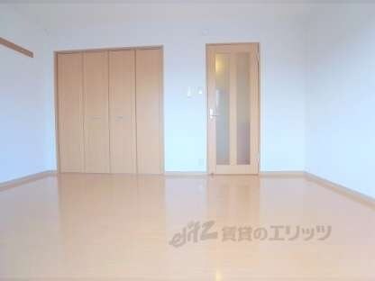 シャルルーズの物件内観写真