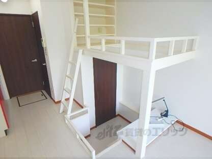 ホワイトハイムＫＡＧＡＭＩＩＳＨＩの物件内観写真