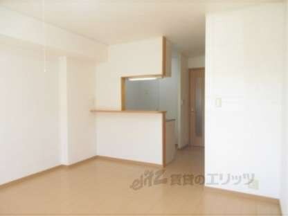 ヴィラブルーレイクⅠの物件内観写真