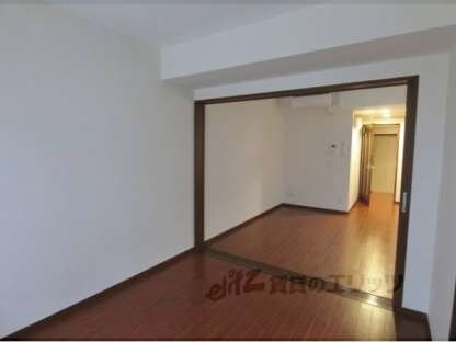 エターナルコート三条の物件内観写真