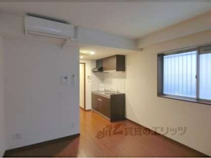 エターナルコート三条の物件内観写真