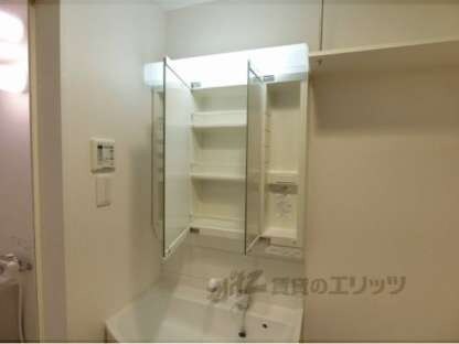 エターナルコート三条の物件内観写真