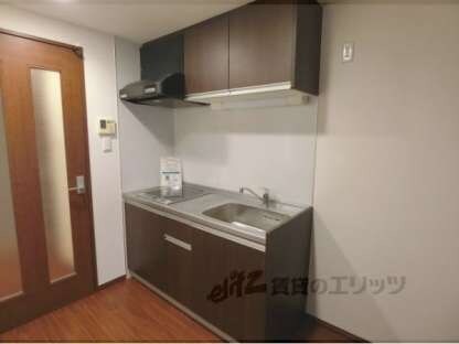 エターナルコート三条の物件内観写真