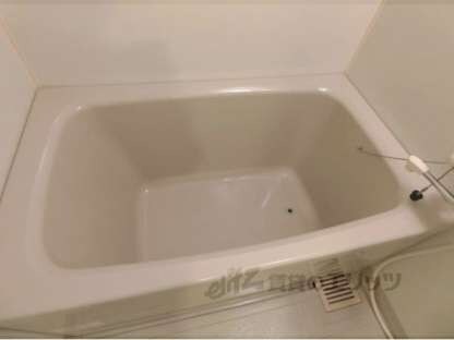 エターナルコート三条の物件内観写真