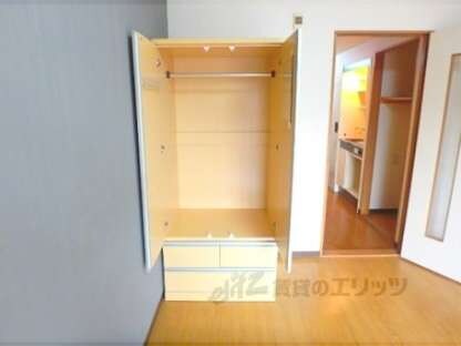 若草フェニックスマンションの物件内観写真