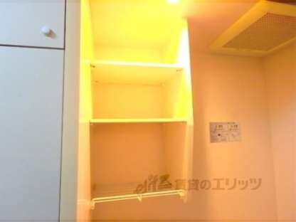 若草フェニックスマンションの物件内観写真