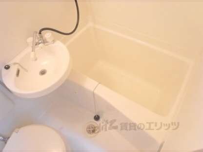 衣笠ホワイトハイムの物件内観写真