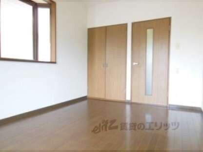 衣笠ホワイトハイムの物件内観写真