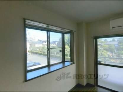 衣笠ホワイトハイムの物件内観写真