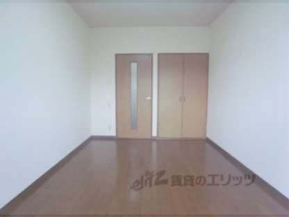 衣笠ホワイトハイムの物件内観写真