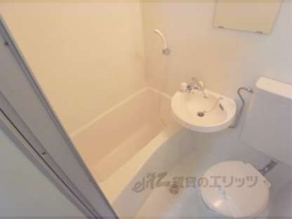 衣笠ホワイトハイムの物件内観写真