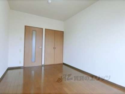 衣笠ホワイトハイムの物件内観写真