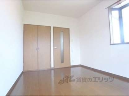 衣笠ホワイトハイムの物件内観写真