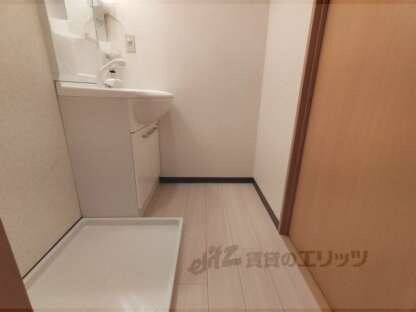 グラン上桂の物件内観写真