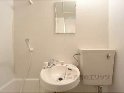 クゥアトル京都Ⅱの物件内観写真