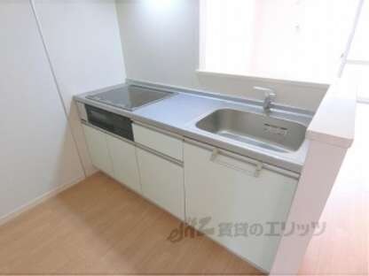 ルイ　エ　レイの物件内観写真