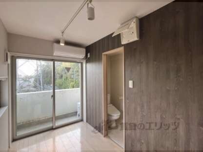 VILLA VISTA DAIGO南棟の物件内観写真