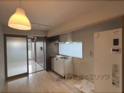 VILLA VISTA DAIGO南棟の物件内観写真