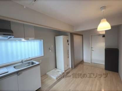 VILLA VISTA DAIGO南棟の物件内観写真