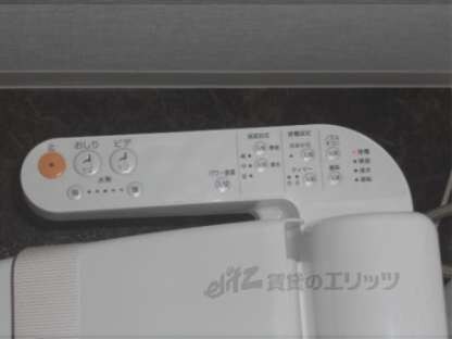 プレコート上鳥羽の物件内観写真