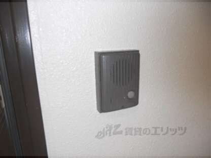 プレコート上鳥羽の物件内観写真