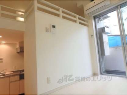 リーフコート桃山の物件内観写真