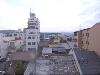 フラッティ千本今出川の物件内観写真