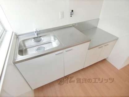 鴨戸ハイツの物件内観写真