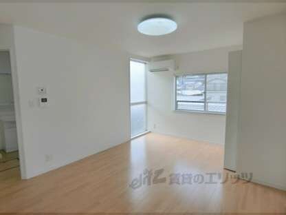 鴨戸ハイツの物件内観写真