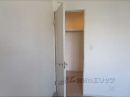 モダンアパートメント枚方岡山手の物件内観写真